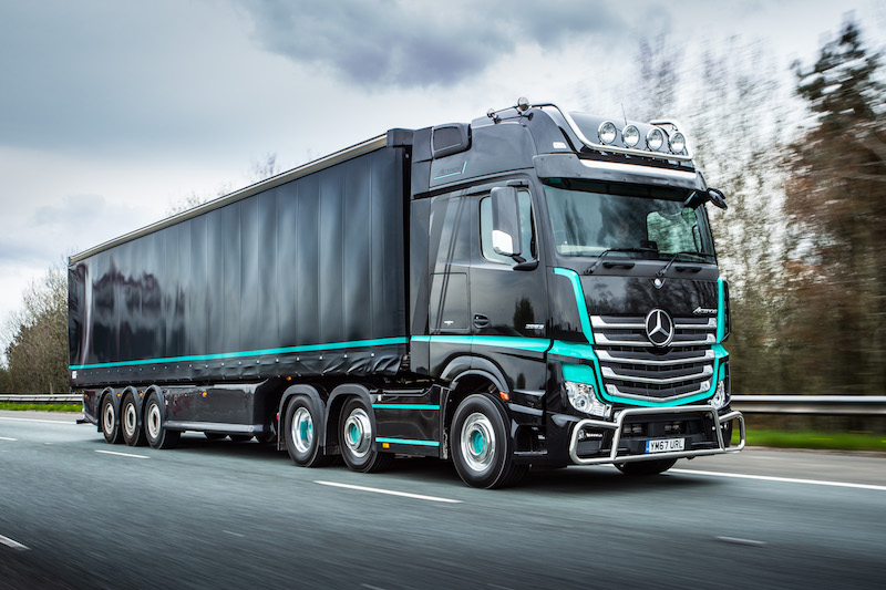 Road Test: Mercedes-Benz Actros1 - Trucking