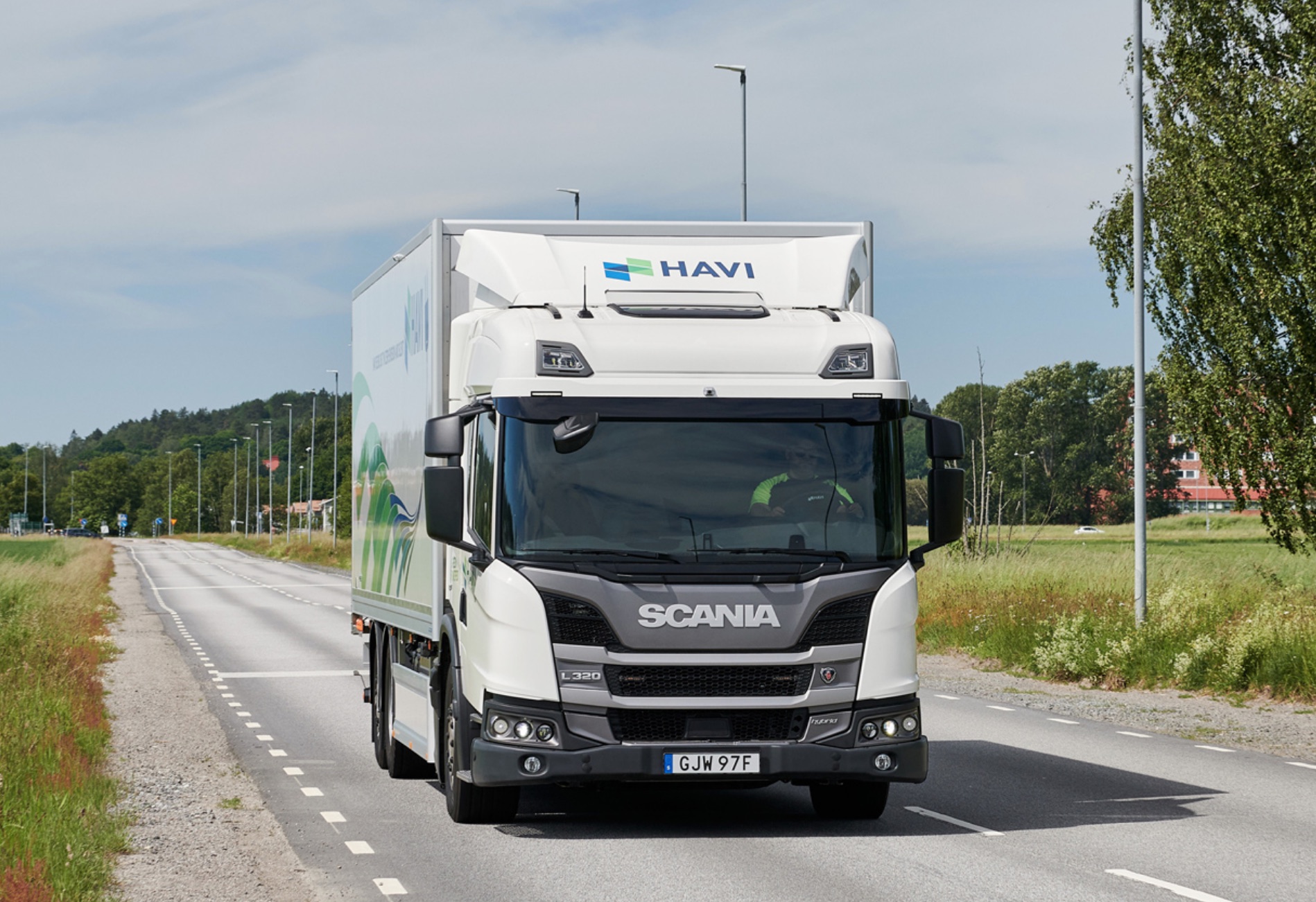 Plugin hybrid truck from Scania heads to HAVI Trucking