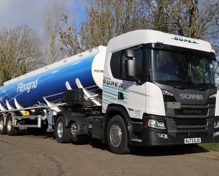 Road Test: Scania 460P A 6x2/2