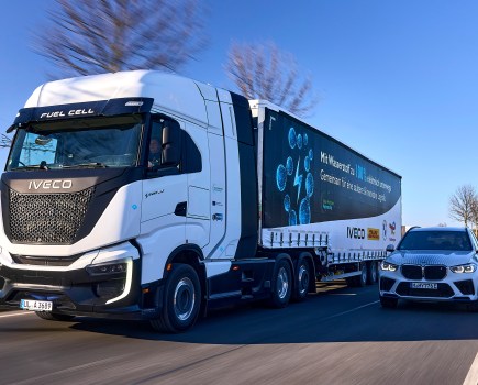 IVECO S-eWay Fuel Cell hydrogen truck delivered to BMW for the H2Haul project