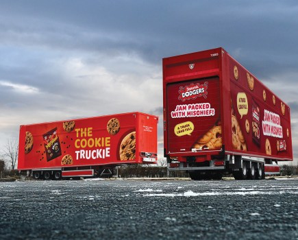 Fox’s Burton’s Companies introduces 19 Tiger Trailers double decks to its fleet.