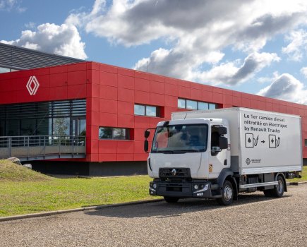 Renault Trucks Gains Approval for France’s First Electric Retrofitted Truck