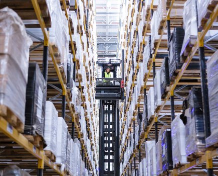 LKQ Digraph Expands Reach with Scalable Parts Supply Model