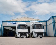 Renault T-Range joins Total Group fleet for major steel deliveries