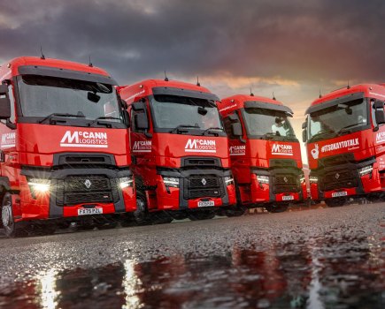 Renault Trucks T High 480 6x2 in McCann Logistics livery supporting ANDYSMANCLUB