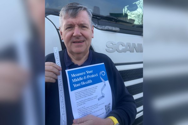 Chippenham Pit Stop health campaign urges UK truck drivers to measure waist size to protect their health