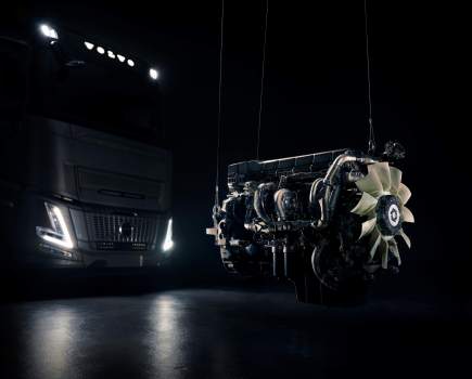 Volvo Trucks new 13-litre engine platform for diesel and alternative fuel applications
